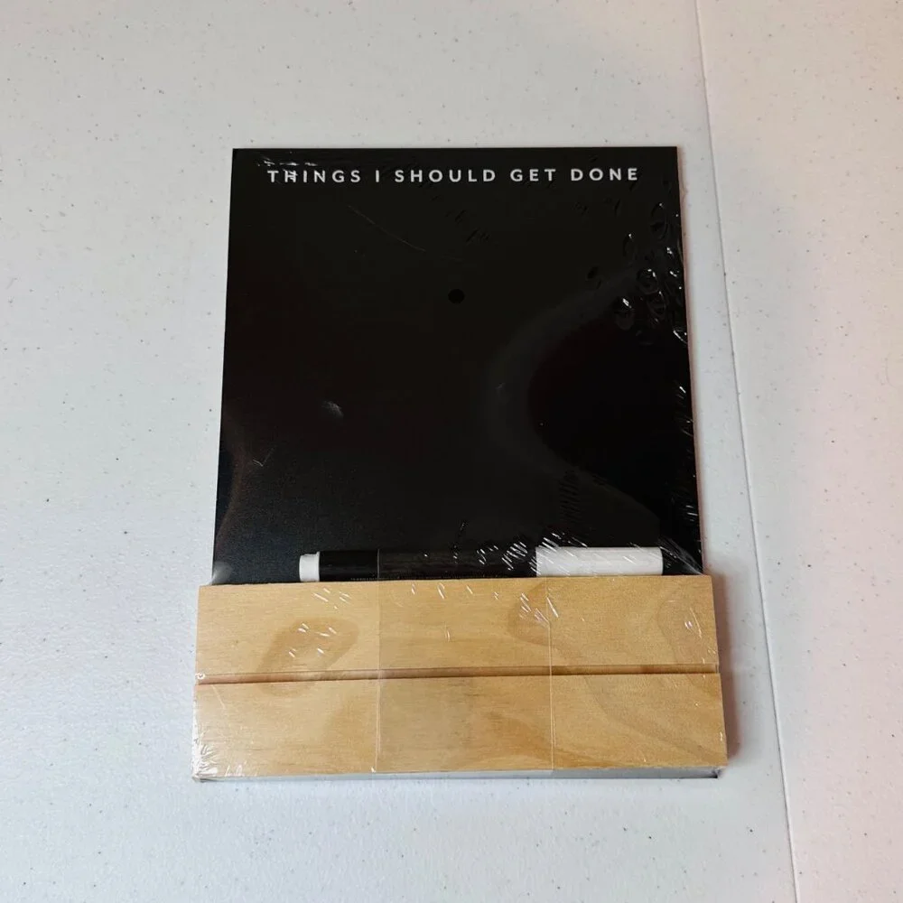 One Week Chalkboard Planner With Wooden Base & Chalk Marker